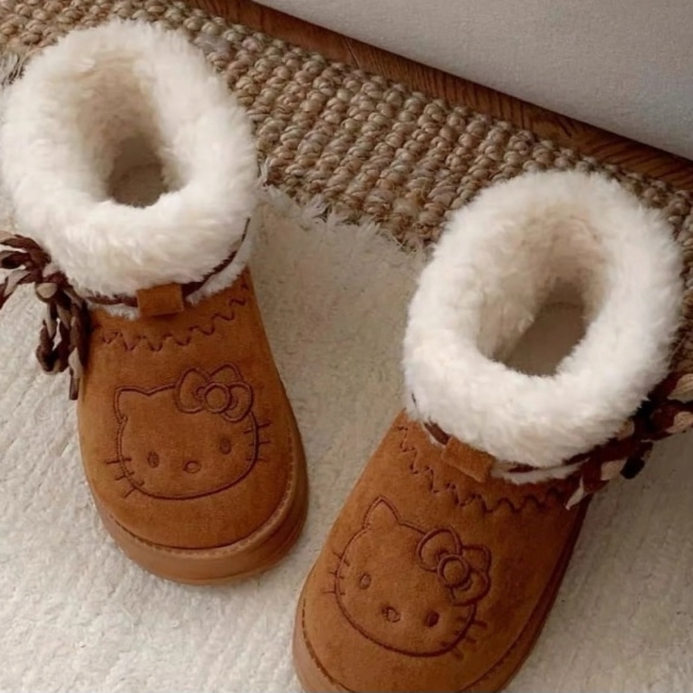 Hello Kitty Brown and White Cozy Boots